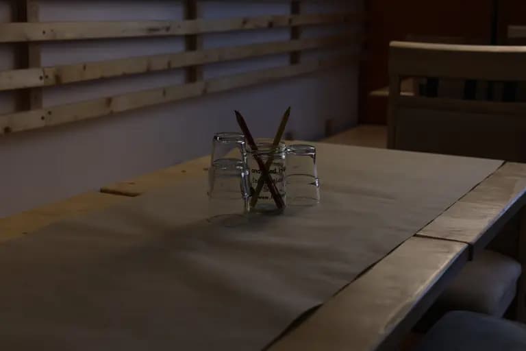 Hidden Giraffe café — Inside 2