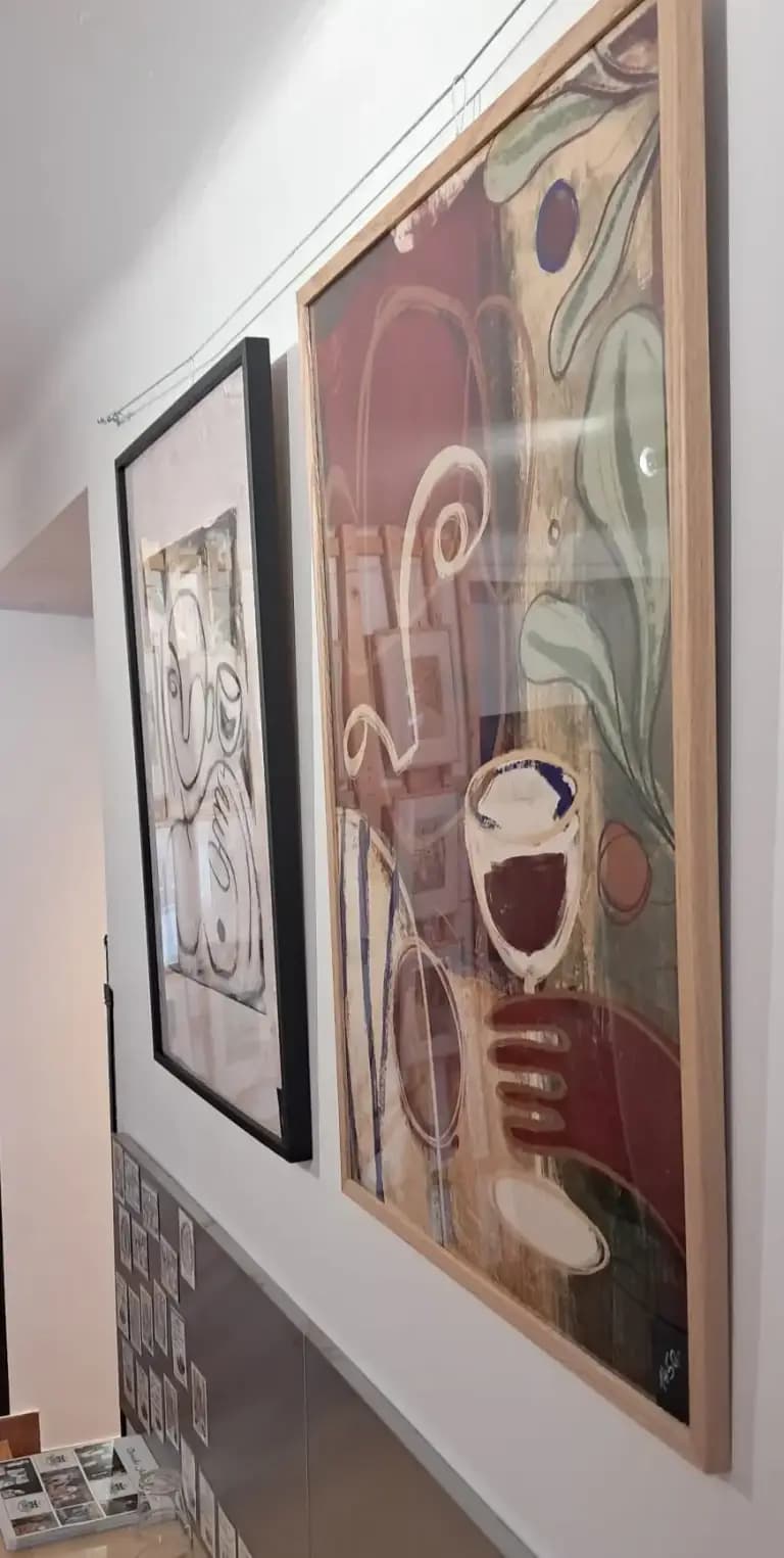 Hidden Giraffe café — Inside 5