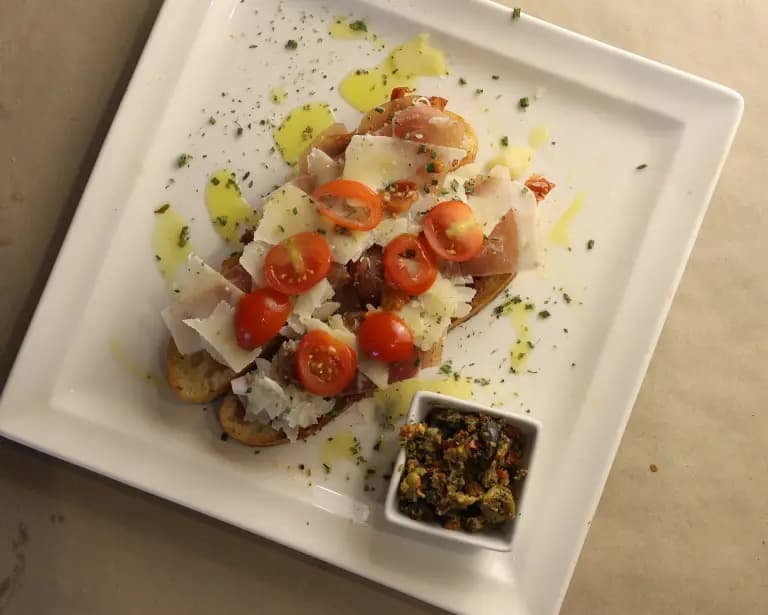 Hidden Giraffe café — Italian Toast 1